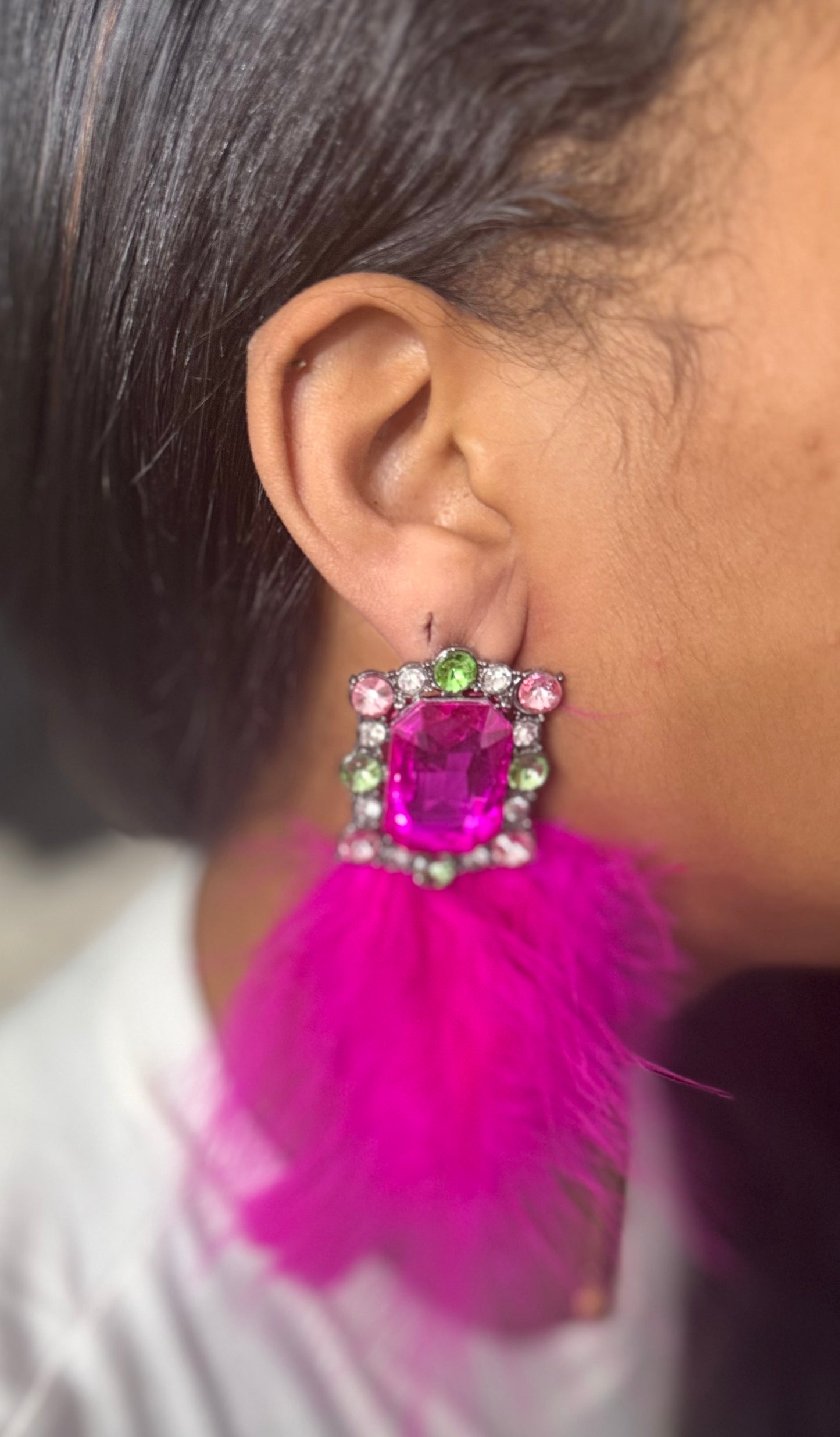 FEATHER GEM