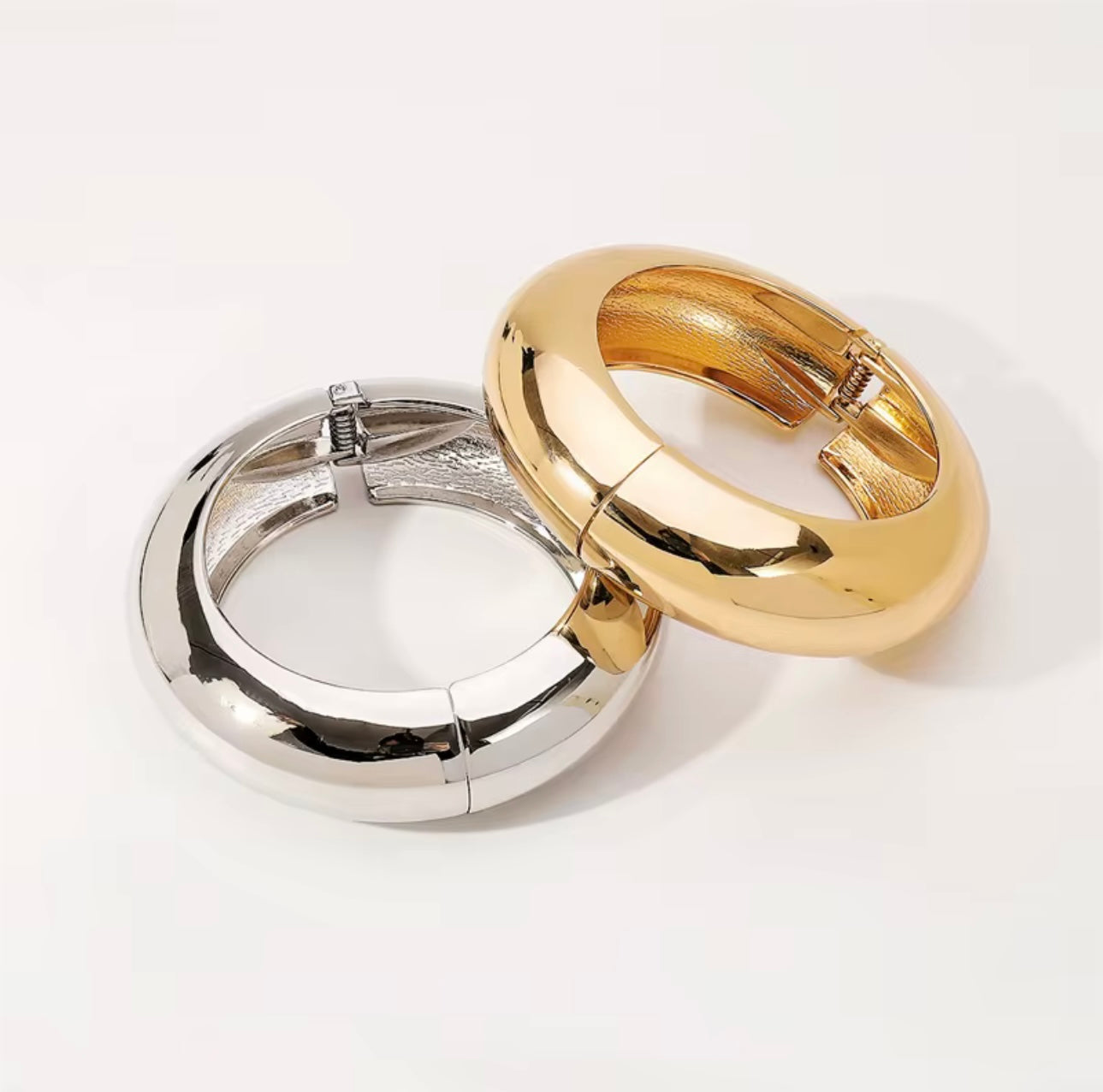 BANGLES