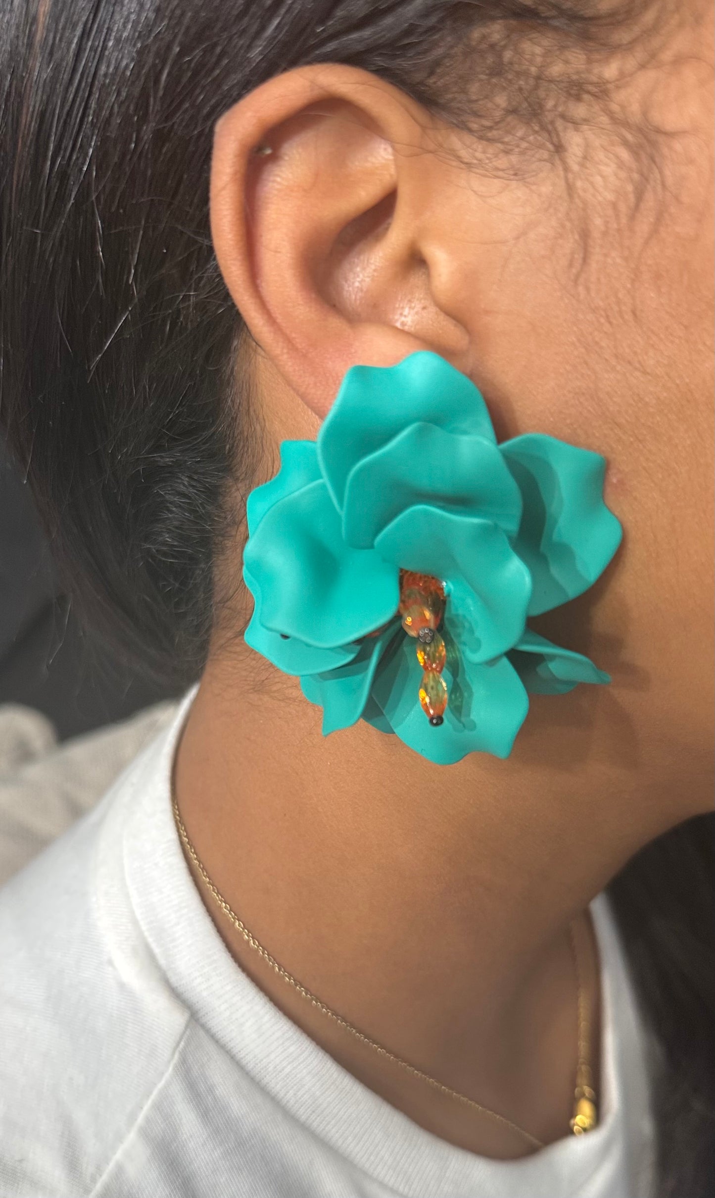 TROPICAL FLOWERS